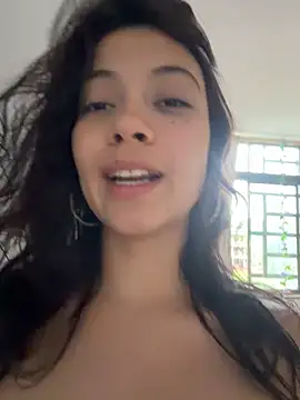 NefertitiXO - RIDE DILDO AND SQUIRT IN THE BATHROOM 💦