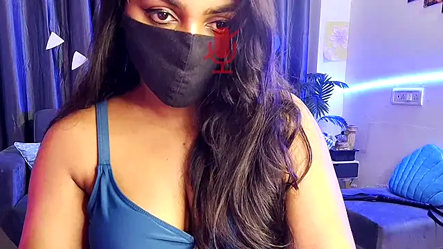 Goddess_niharikaa - Change attire ....
