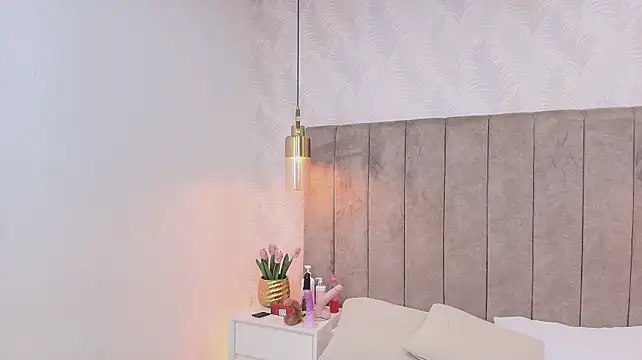 Candycoxx_606 - Finger masturbation (inside)