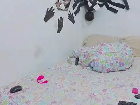 EmmaLenox - ANAL +PUSSY