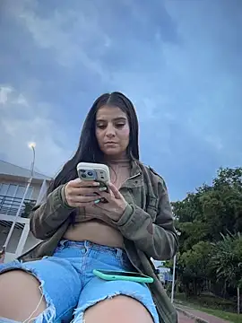 AlannaEvons - Tits Out + Spank In Public 🍒😈