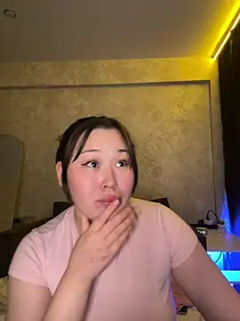 MinamiOnizuka - steasing with boobs