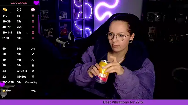 MaryPeach666 - because i deserve it daddy