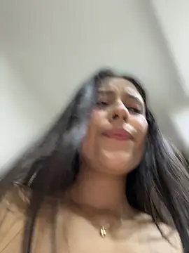 Juanita-Diaz - FUCK MY PUSSY IN MENS BATHROOM👿🥵