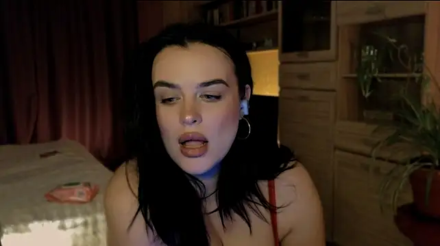 Act_avia - topless