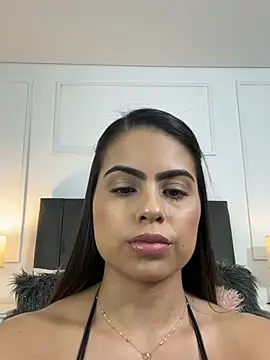 MadisonWilde - Tease with my panties in doggy pose🤤