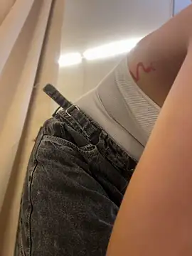 Sophie_valencia - FUCK ME IN DOGGY + PUSSY TO MOUTH🔥💦