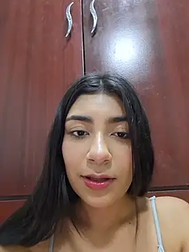 Sweed-virgin-pussy - big squirt + oil on my tits