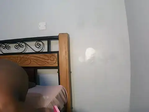 Miss_Cathyy - cumshow on my ass and pussy while twerk