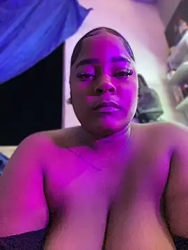 Ddannarosse - Sucking nipples 😛💦🤤