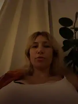 Suyneslii - Flash Ass