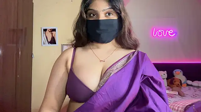 Cherry_jerry - candle wax on boobs