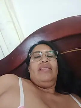 Emilif_ - Flash tits 🍒