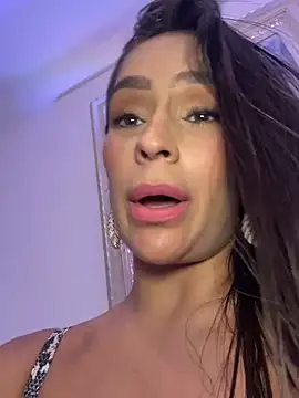 Mau_White - Give my pussy pleasure 4 PHOTOS PUSSY