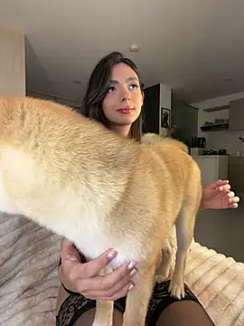 ZaraLuuv - I pull my butt plug out right in ur face
