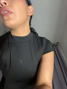 Nikothyna - 🍔🧃 SQUIRT IN YOUR FACE 💦💦💕