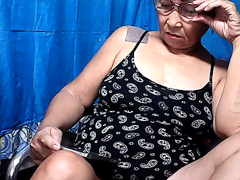 wetmaturedgrace