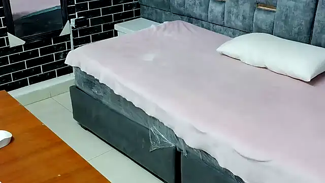 TaliaSkyx21 - 🍒BOOBS OUT X5MN😇🐱‍🏍.