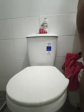 Princess_daffy - masturbatuion in the shower