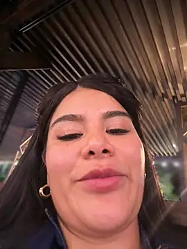 Issane_Peru - I suck the finger of a stranger I knew