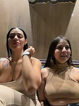 AlannaEvons - Oil In Tits And Ass 😈🔥