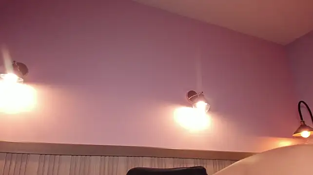 Lupeebony - plug + 2 min control 🔥
