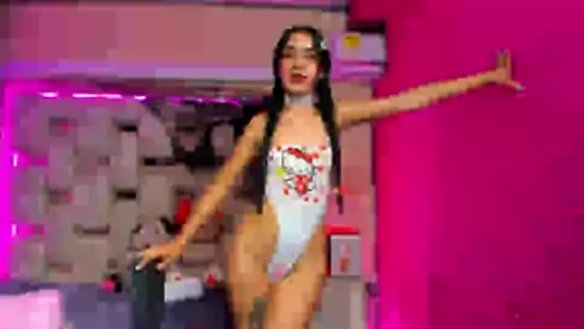 HinamiLennox - my ass in oil