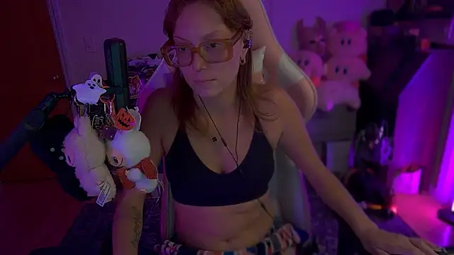 SpaceCowWhore - SPACE NEEDS A NEW COWGIRL HAT