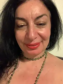 Lizzaa80 - 🌹Full nude & Shake ass