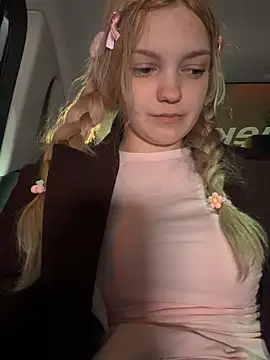 Elsawhere - rub pussy in panties behind DRIVER😱🚖