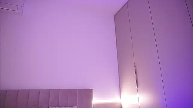 LaraAnnee - warm me up with some spanks