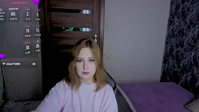 Kristy-Max - show tits