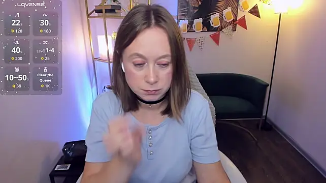 Brooke_lover - rub my sexy panty ;)