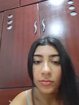 Sweed-virgin-pussy - big squirt + oil on my tits