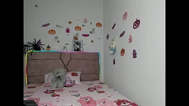 Isabella_cute5 - Oil in the ass💖