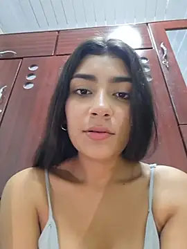 Sweed-virgin-pussy - big squirt + oil on my tits