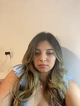 MiiaGreys - Spanks big ass