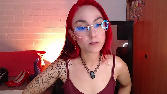 Amy66 - Striptease + blowjob