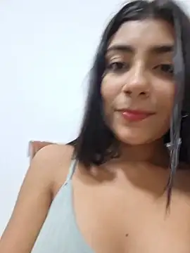 Sweed-virgin-pussy - big squirt + oil on my tits