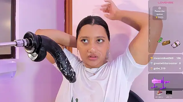 Veronica_bigass