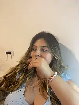 MiiaGreys - Spanks big ass