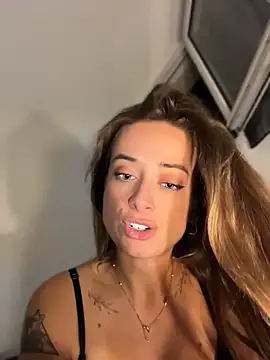 Redtentation666 - Mon mec me baise