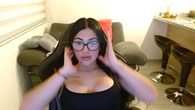 Mia_Paradis - 😏FULL NAKED😏, FINGER PUSSY AND TASTE I