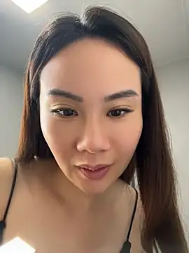 Yioyio-666 - 小粉震动2分钟，最后一个大哥可得