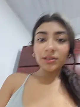 Sweed-virgin-pussy - big squirt + oil on my tits
