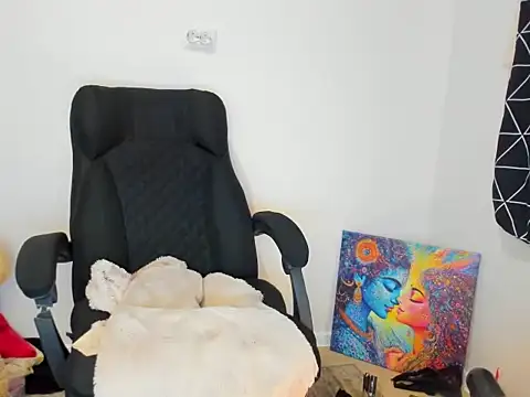 Nika1932 - zoom pussy
