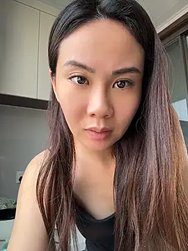 Yioyio-666 - 小粉震动2分钟，最后一个大哥可得