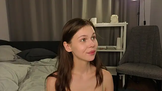 Herminasouth - tease with my skirt + under ass