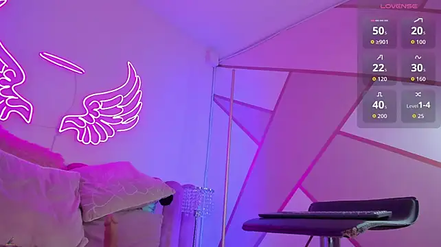 Alice_kingsley_ - fingering my ass
