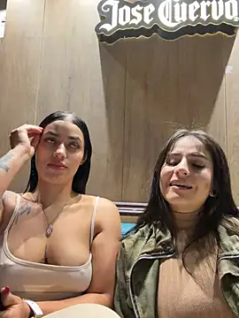 AlannaEvons - Oil In Tits And Ass 😈🔥